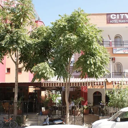 Hotel City Hotel 2*