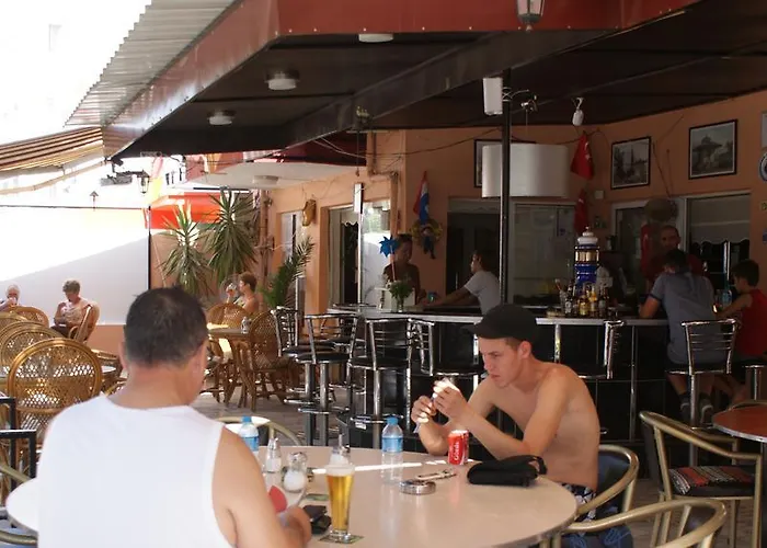 城市酒店 酒店 库萨达斯